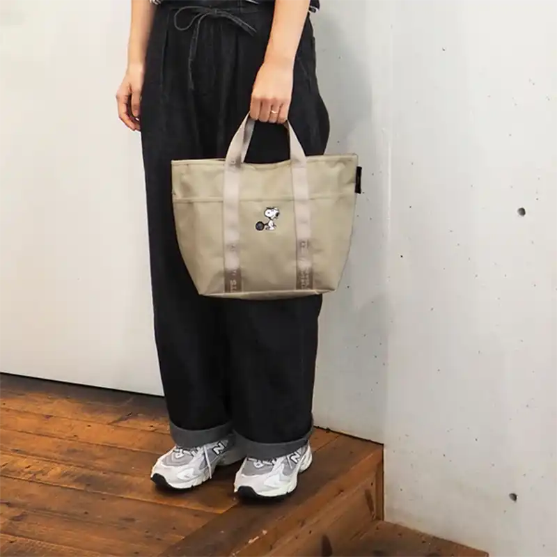 PEANUTS  SOLEILトートM /LIGHT BEIGE
