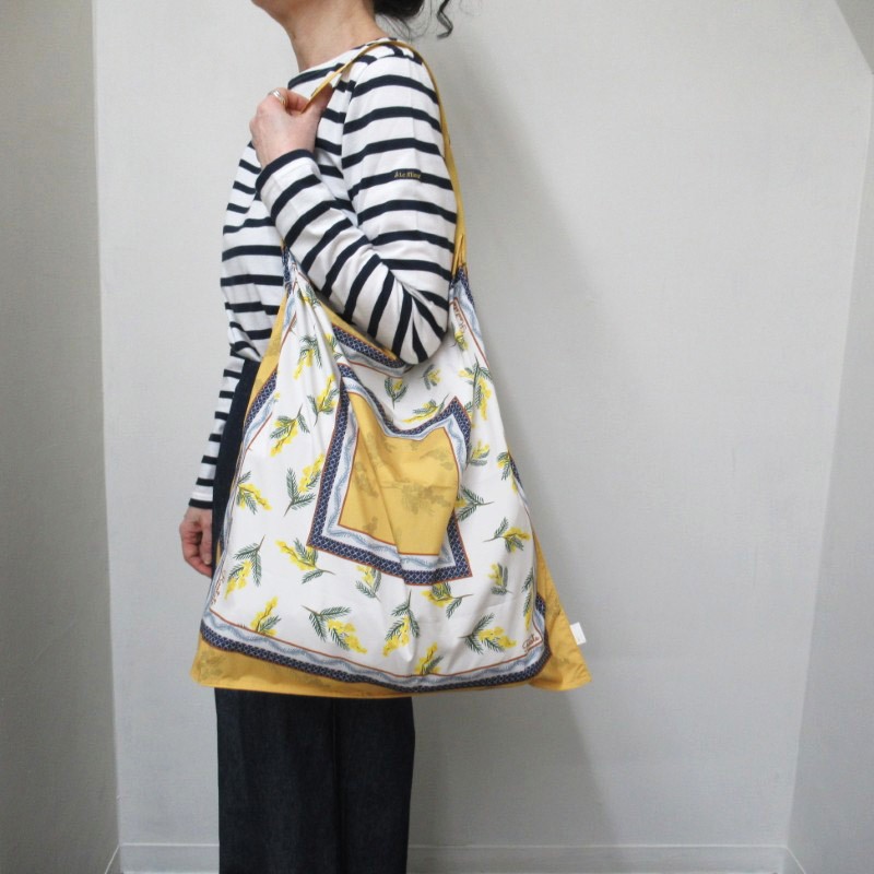 ROO TOTEルートート　LT. TABLO50 フラワーA /ミモザ01